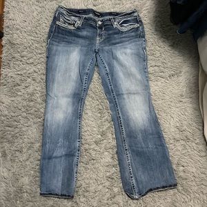 Vigoss. Size 20. Bootcut. Nice jeans just don’t wear anymore.